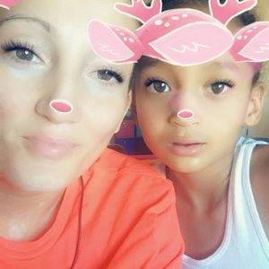 Meet your Posher, Joy